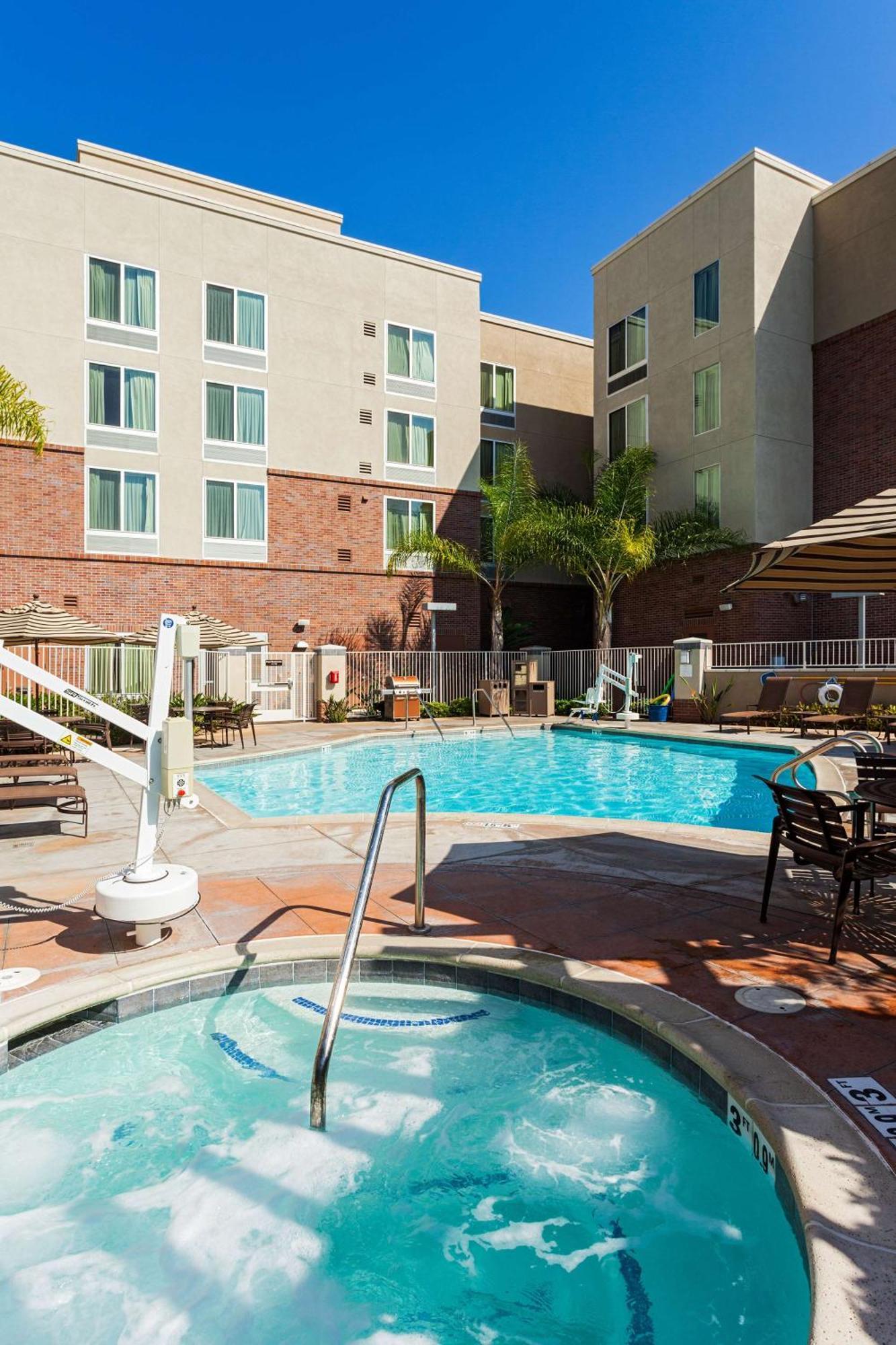 Hyatt Place San Diego-Vista/Carlsbad Eksteriør billede